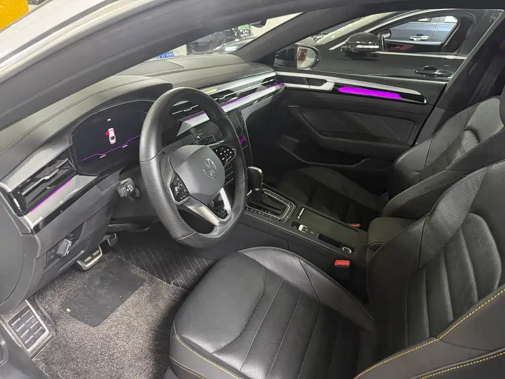 FAW-Volkswagen CC 2024 380TSI eye-catching version купить на сайте DeffCars