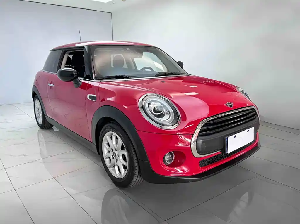 Mini 2021 1.5T ONE купить на сайте DeffCars