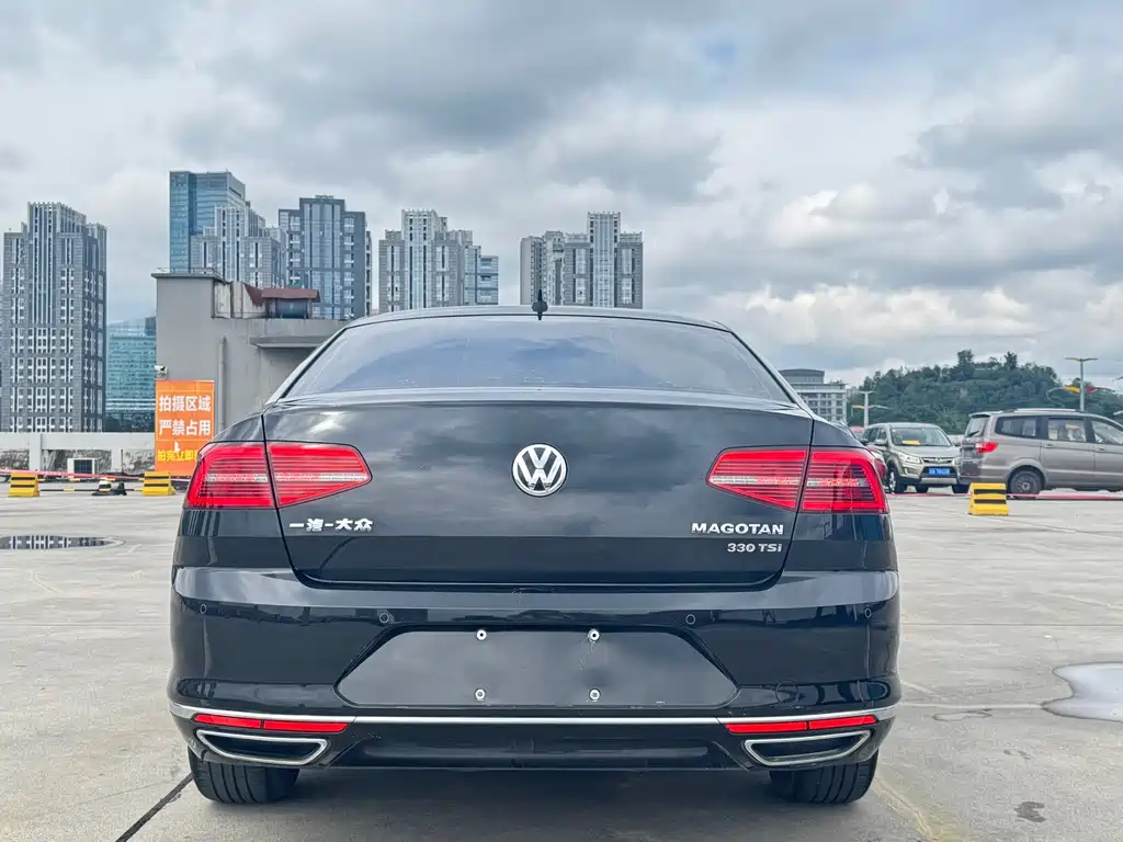 Magotan 2019 330TSI DSG luxury model National VI купить на сайте DeffCars