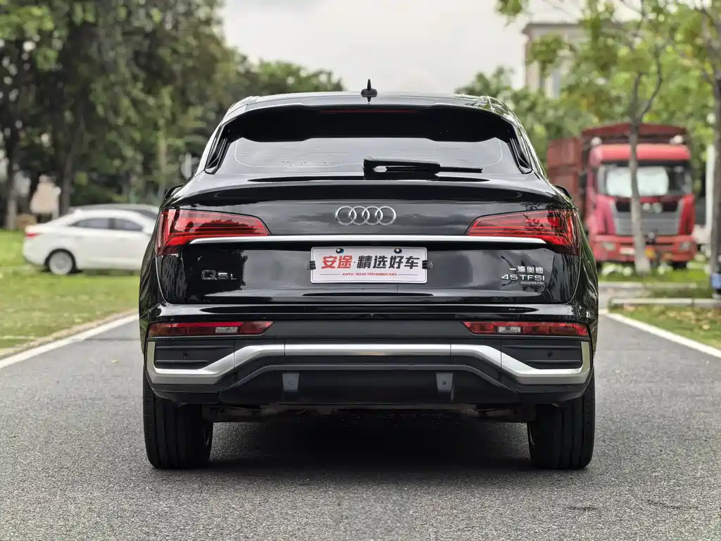 Audi Q5L Sportback 2022 facelift 40 TFSI luxury model купить на сайте DeffCars
