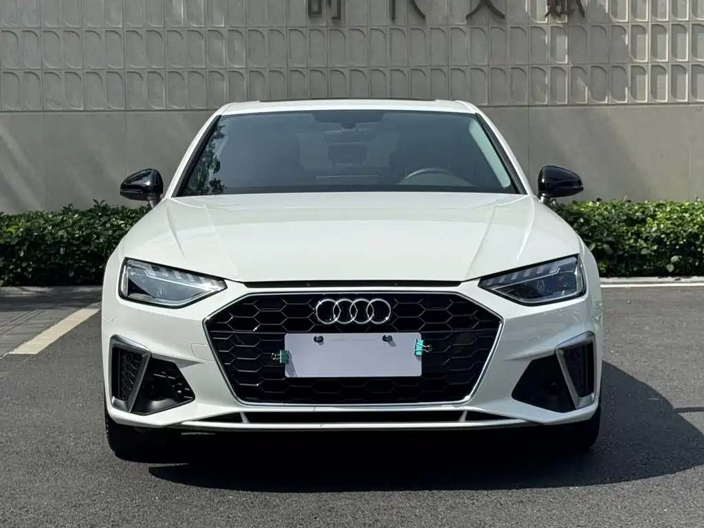 Audi A4L 2020 40 TFSI luxury and dynamic model купить на сайте DeffCars