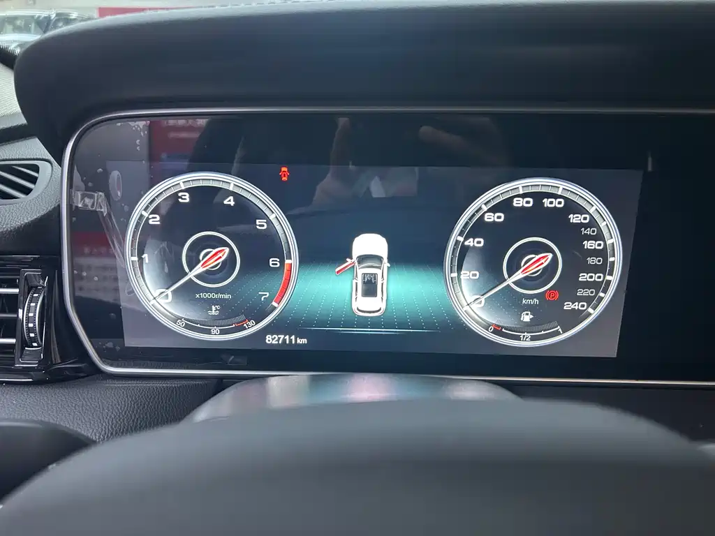 Hongqi HS5 2019 2.0T Zhilian Flagship Edition купить на сайте DeffCars