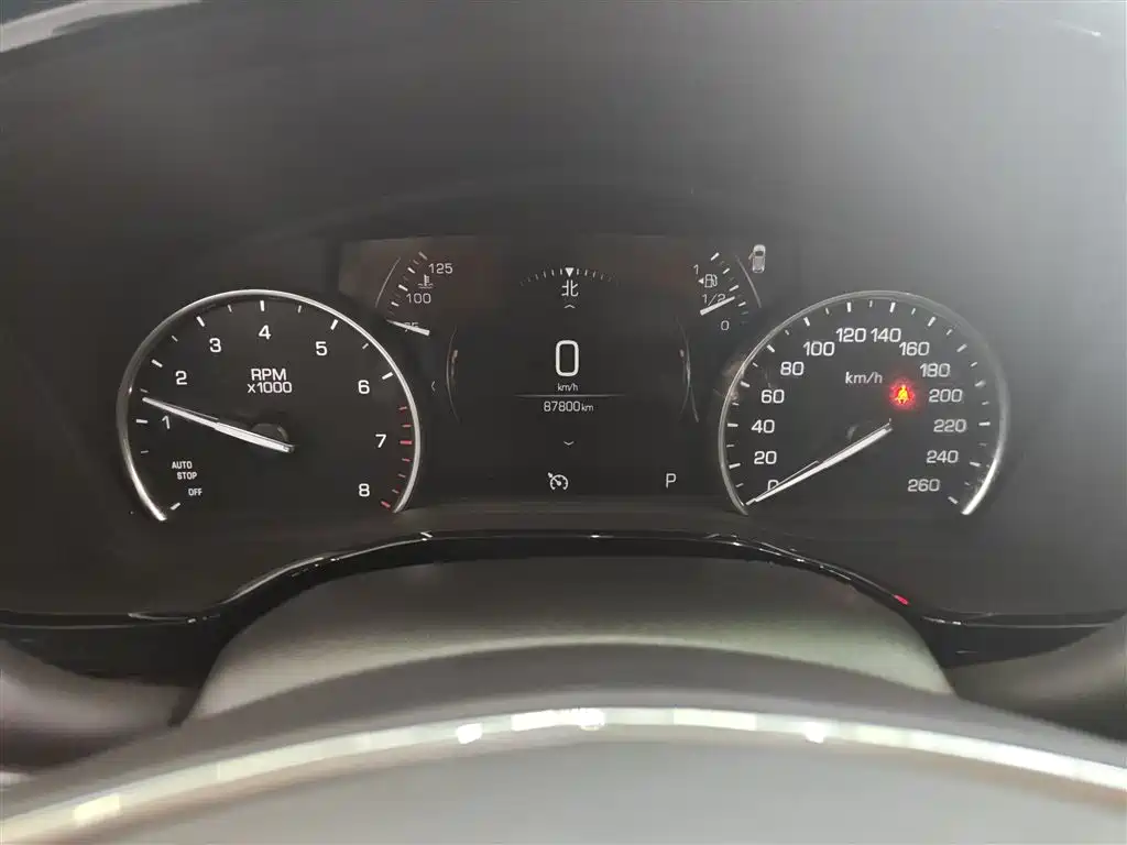 Cadillac XT5 2018 25T luxury model купить на сайте DeffCars