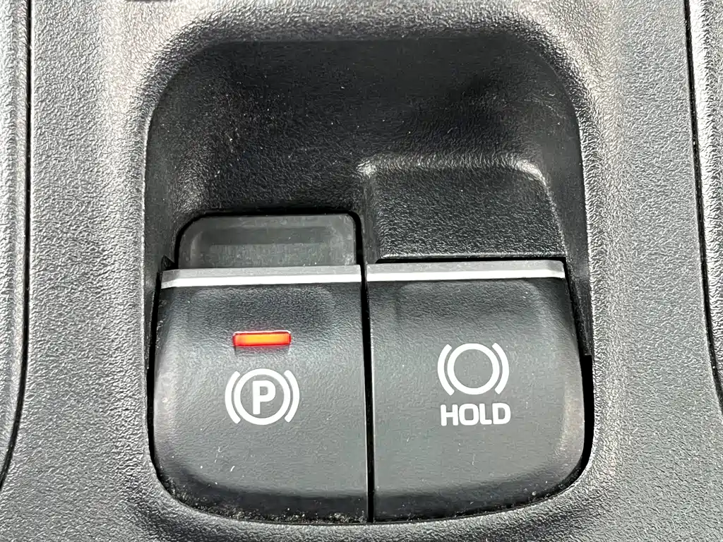 Fenglanda 2023 2.0L CVT leading version купить на сайте DeffCars