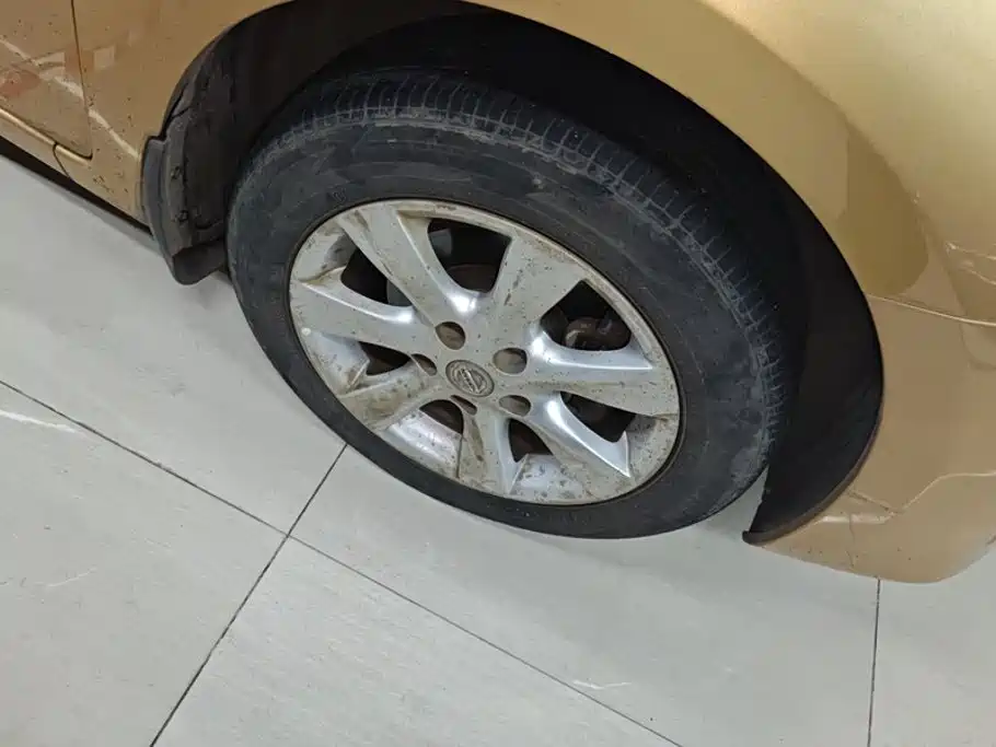 Tiida 2011 1.6L CVT comfort model купить на сайте DeffCars