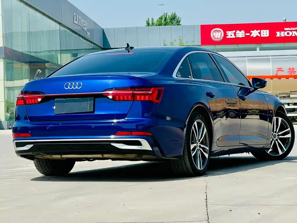 Audi A6L 2019 45 TFSI Premium Dynamic Model купить на сайте DeffCars