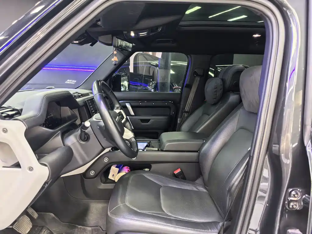 Land Rover Defender 2023 110 3.0T P400 X-DYNAMIC HSE купить на сайте DeffCars
