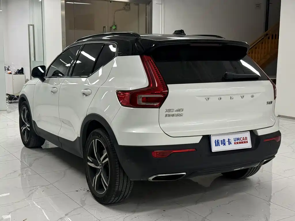 Volvo XC40 2020 T4 four-wheel drive Zhiyuan Sport Edition купить на сайте DeffCars