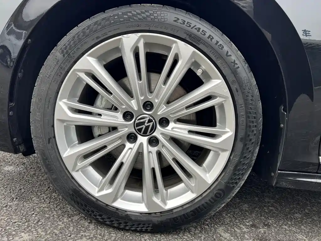 Passat 2023 280TSI Business Edition купить на сайте DeffCars