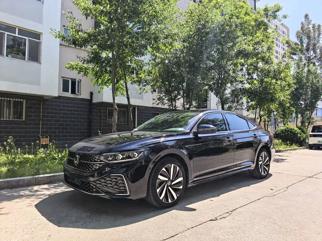 Passat 2022 330TSI Starry Sky Deluxe Edition купить на сайте DeffCars