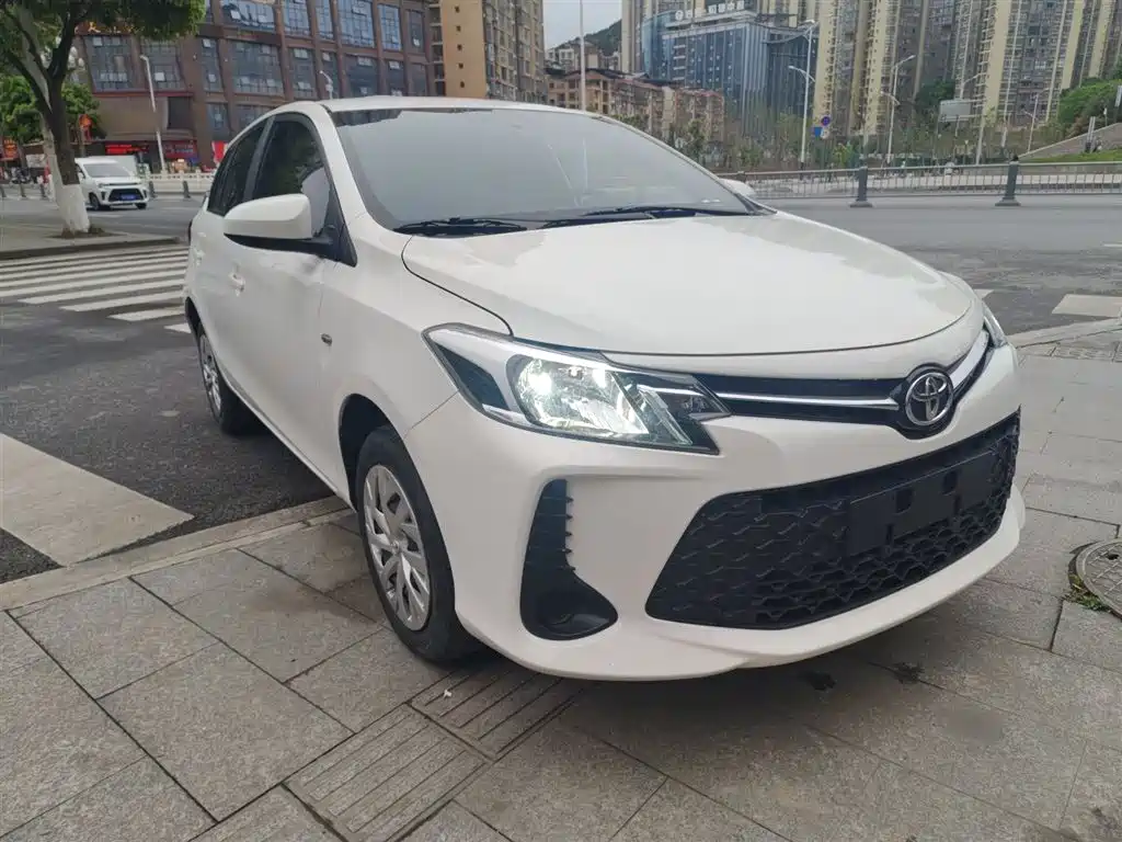 Vios FS 2021 1.5L CVT Fenchi Edition купить на сайте DeffCars