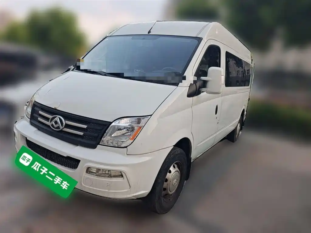 新途V80 2023款 2.0T AMT经典傲运通长轴中顶6/7/8/9座 купить на сайте DeffCars