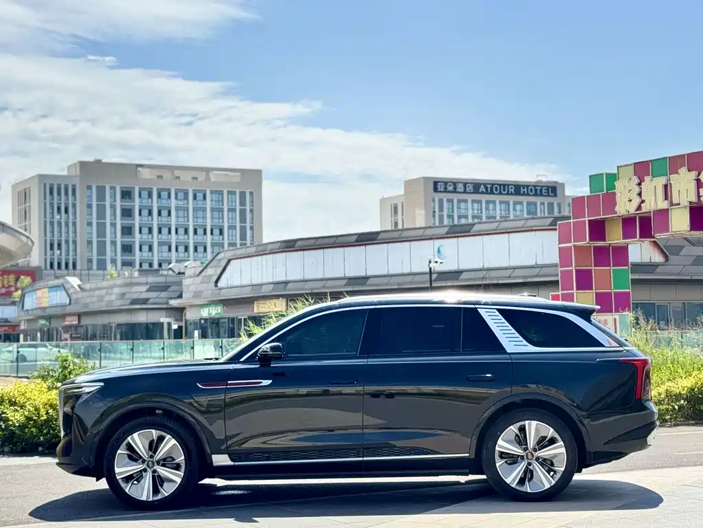 Hongqi E-HS9 2022 model 690km flagship version six seats купить на сайте DeffCars
