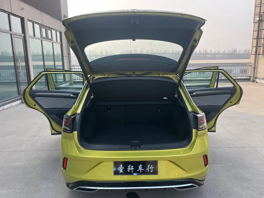 T-ROC 2023 300TSI DSG two-wheel drive Chenguang version купить на сайте DeffCars