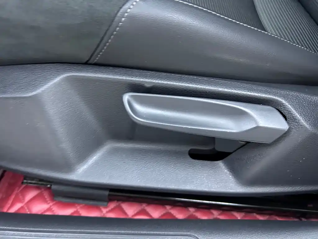 Golf 2020 Beloved Edition 280TSI DSG Comfort Type купить на сайте DeffCars