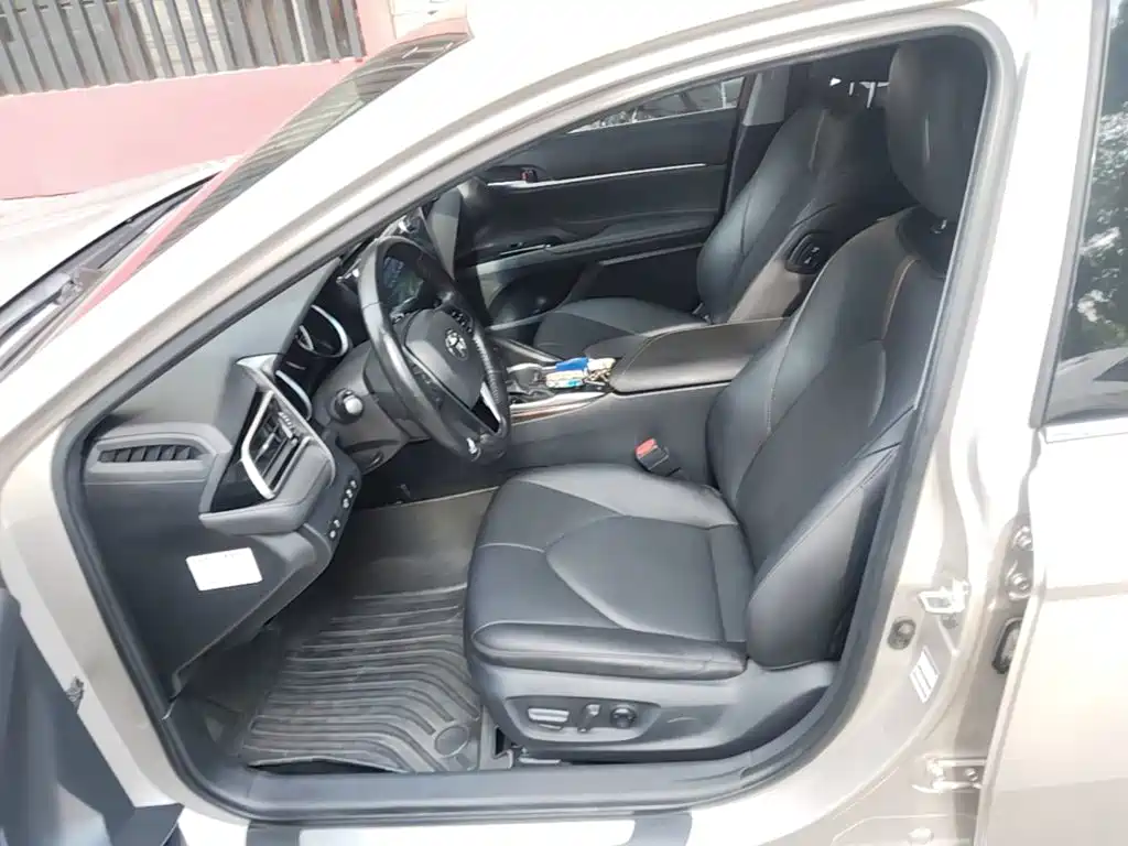 Camry 2019 2.0G Deluxe Edition National VI купить на сайте DeffCars