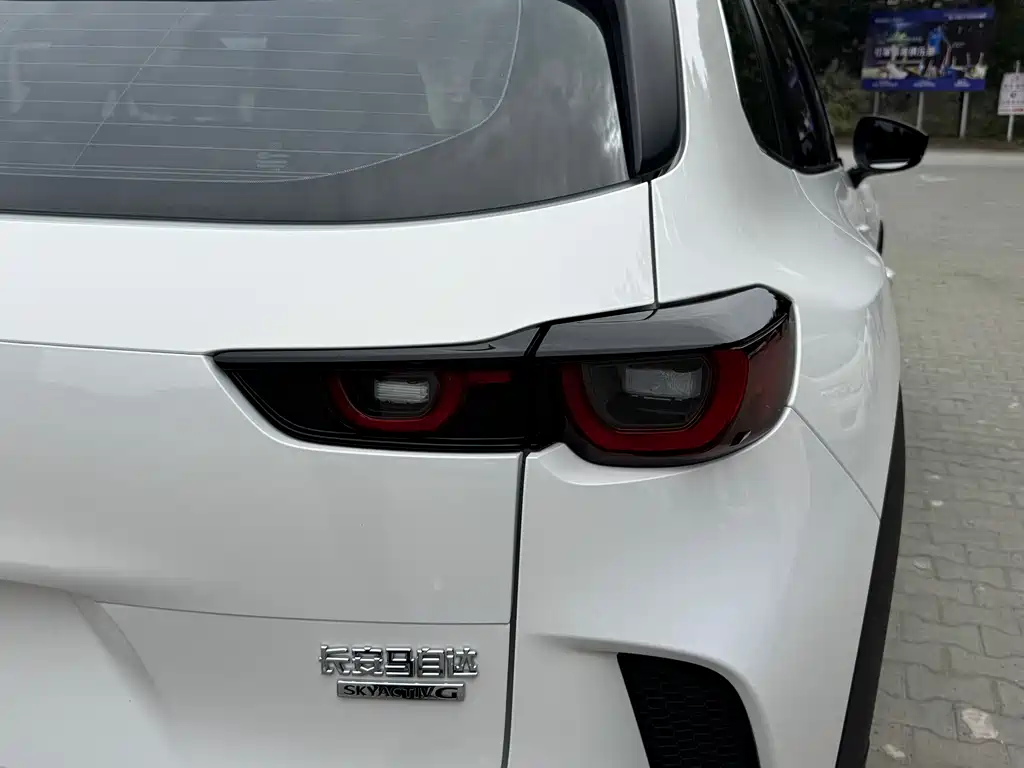 Mazda CX-50 Xingye 2023 2.0L Leading Edition купить на сайте DeffCars