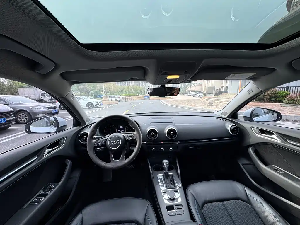 Audi A3 2020 Sportback 35 TFSI Fashion Type National VI купить на сайте DeffCars