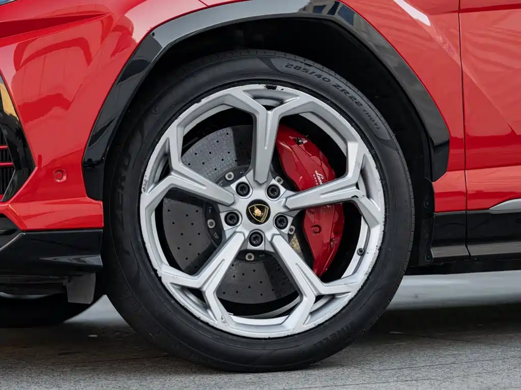 Urus 2018 4.0T V8 купить на сайте DeffCars