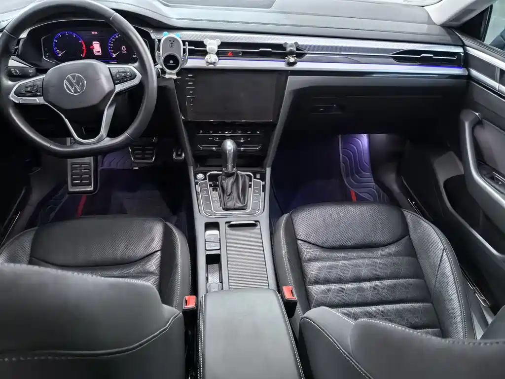 FAW-Volkswagen CC 2021 Hunting Vehicle 380TSI Hunting Edition купить на сайте DeffCars