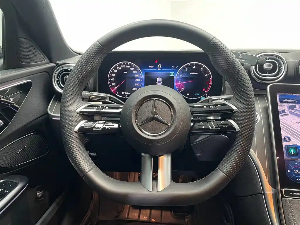 Mercedes-Benz C-Class 2024 facelift three C 260 L sports version купить на сайте DeffCars