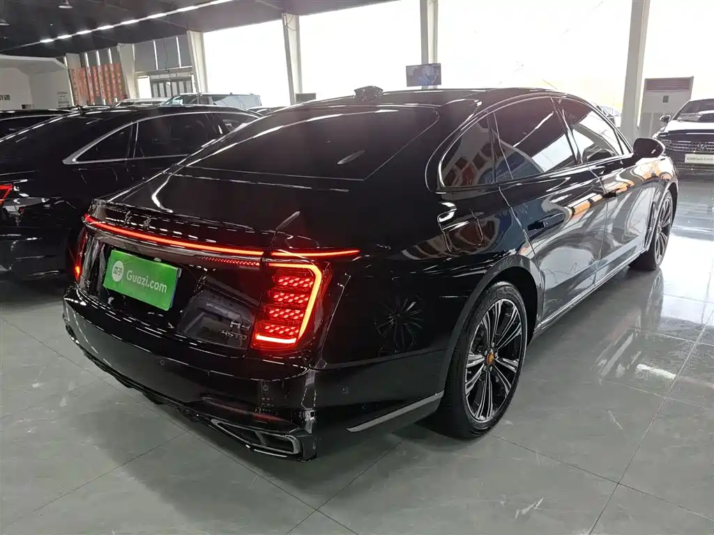 Hongqi H9 2024 2.0T Qichang Private Fashion Edition купить на сайте DeffCars