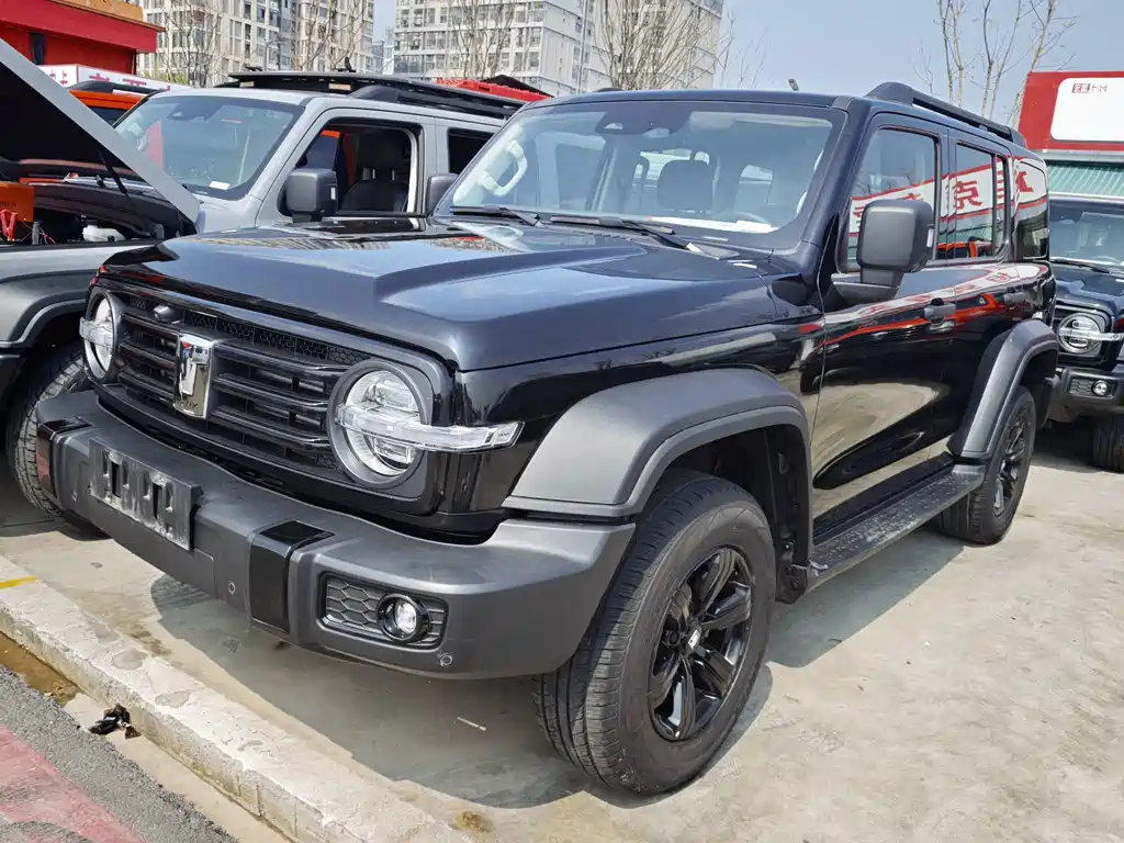 Tank 300 2023 Off-Road Version 2.0T Challenger купить на сайте DeffCars