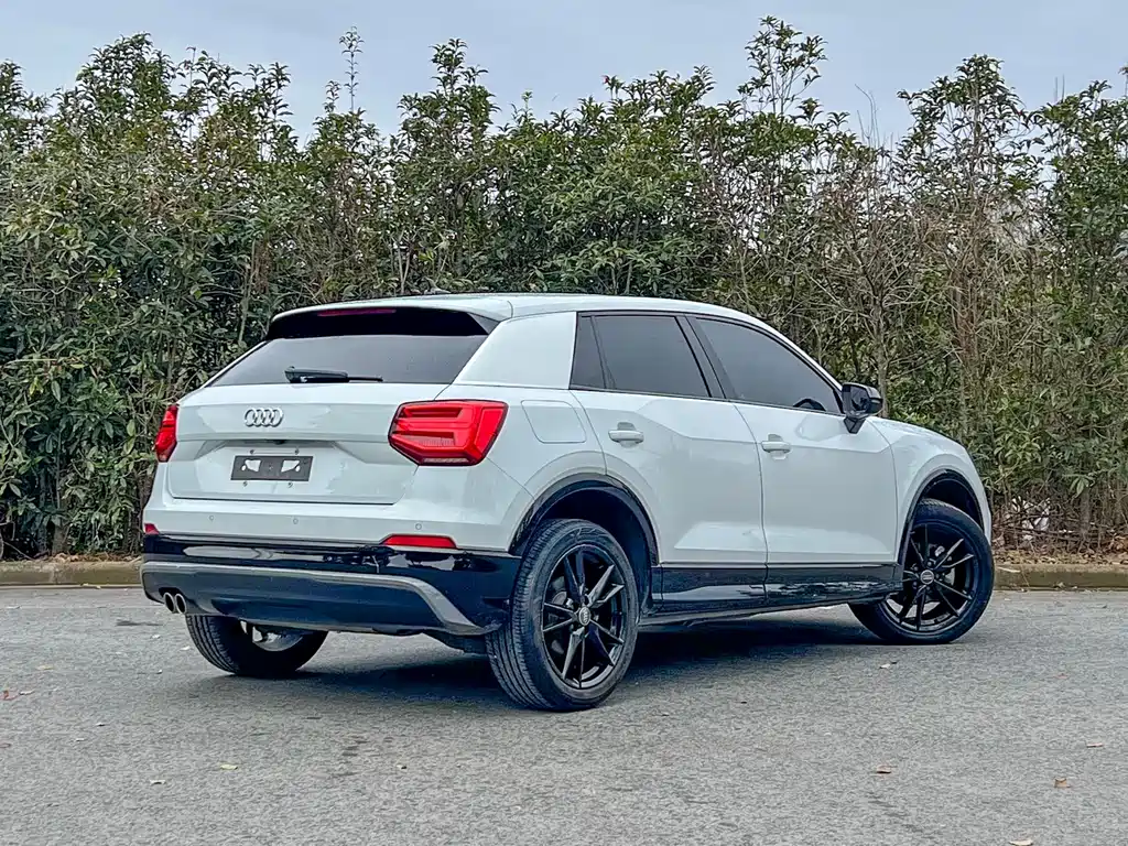 Audi Q2L 2021 35 TFSI aggressive and dynamic model купить на сайте DeffCars
