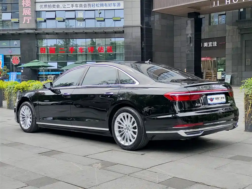 Audi A8 2018 A8L 55 TFSI quattro launch version exclusive model купить на сайте DeffCars