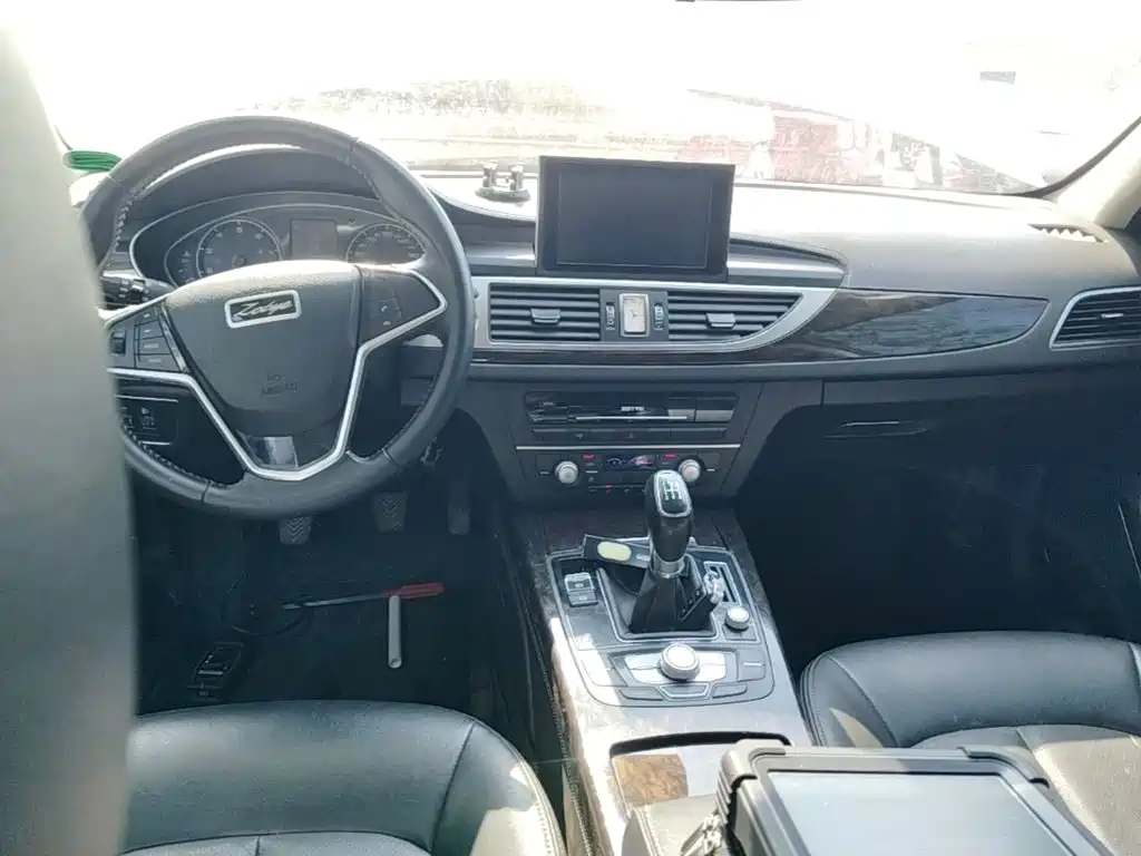 Zotye Z700 2016 1.8T manual luxury model купить на сайте DeffCars