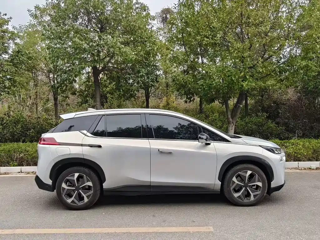 AION V 2023 Plus 70 Smart Edition Lithium Iron Phosphate купить на сайте DeffCars