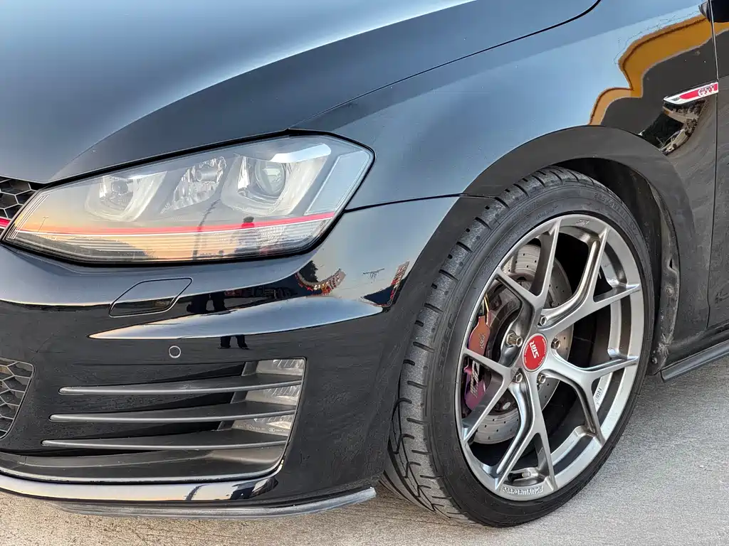 Golf GTI 2016 2.0TSI GTI купить на сайте DeffCars