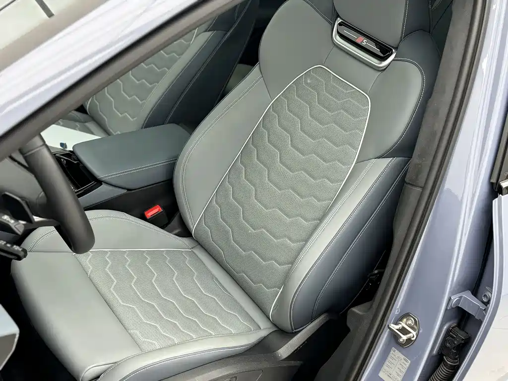 Audi Q6L e-tron 2026 first pilot version купить на сайте DeffCars