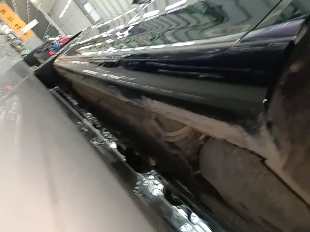 Red Flag Hongqi H9 2020 2.0T Zhilian Edition купить на сайте DeffCars