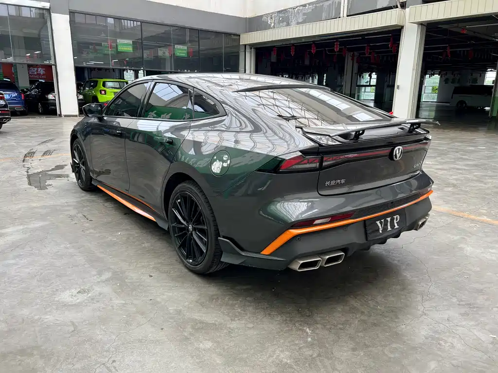 Changan UNI-V 2024 1.5T Premier Sport купить на сайте DeffCars