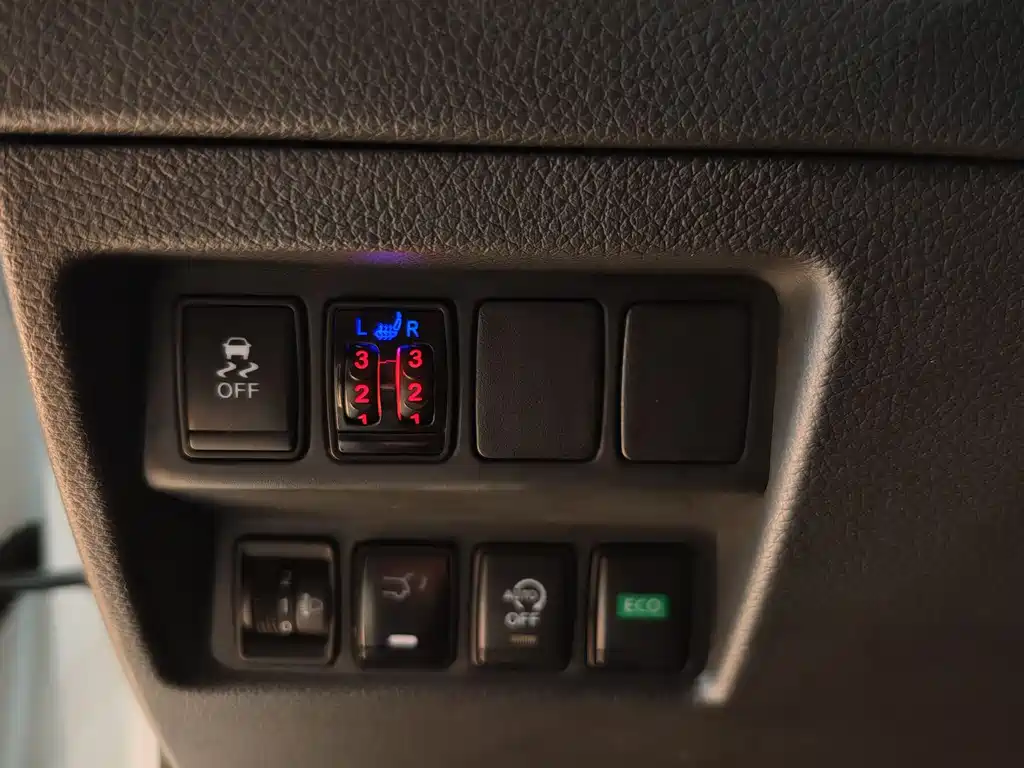X-Trail 2022 2.0L 2WD Intelligent Link Premium Edition купить на сайте DeffCars