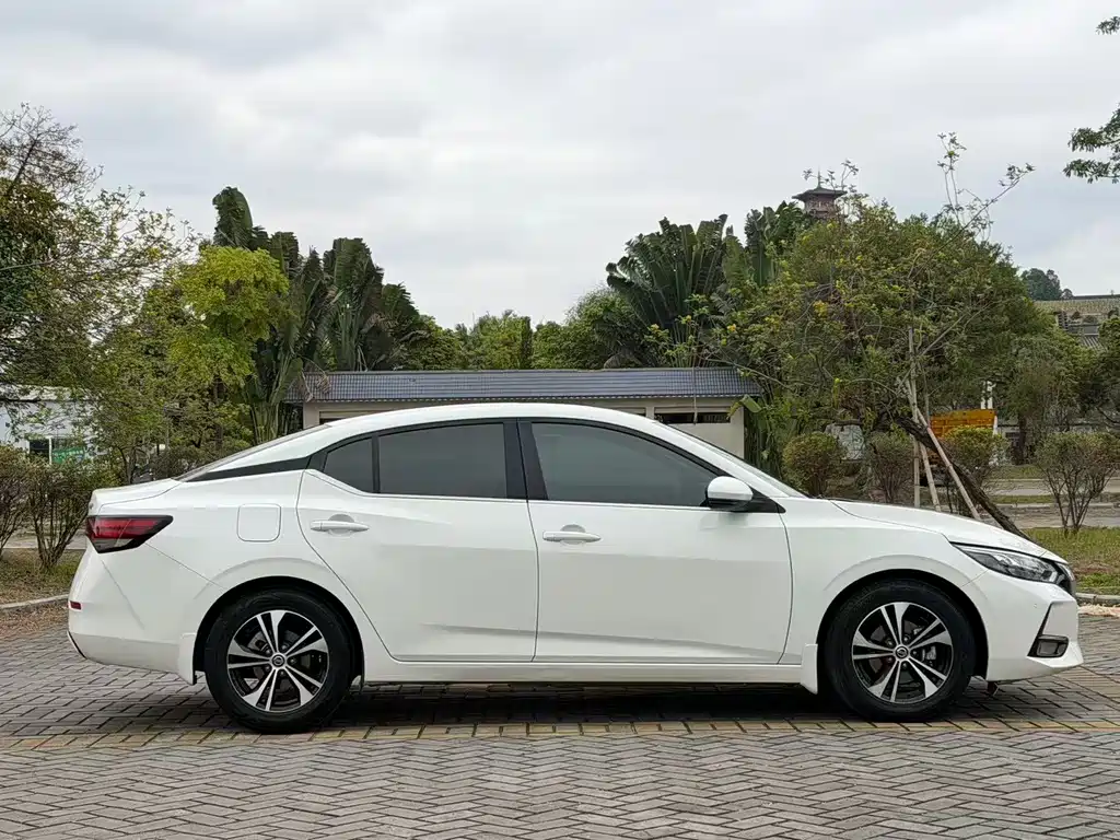 Sylphy 2021 1.6L XL CVT Enjoy Edition купить на сайте DeffCars