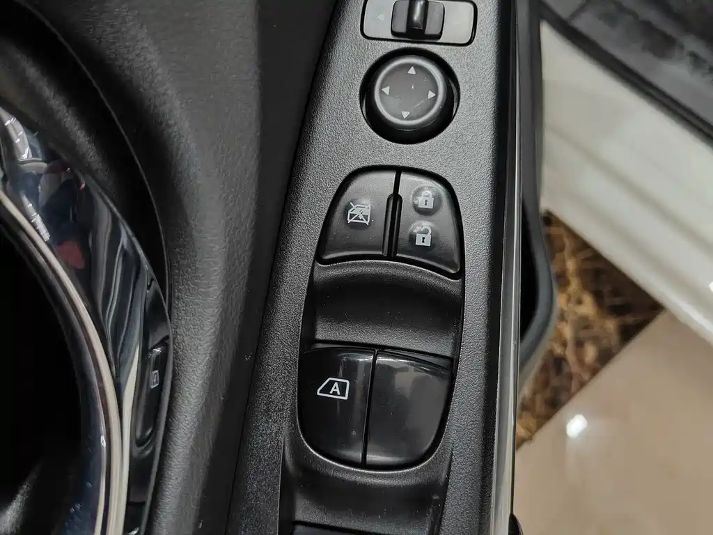 Bluebird 2020 1.6L CVT cool version купить на сайте DeffCars