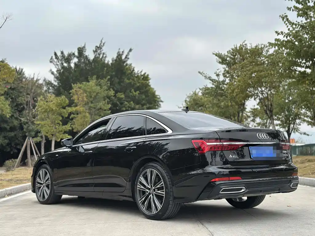 Audi A6L 2021 45 TFSI Premium Elegant Model купить на сайте DeffCars