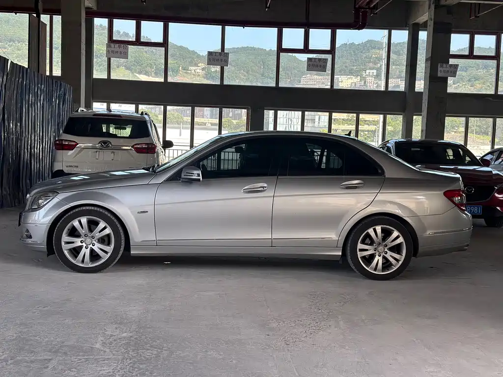 Mercedes-Benz C-Class 2010 C 200 CGI Elegant купить на сайте DeffCars