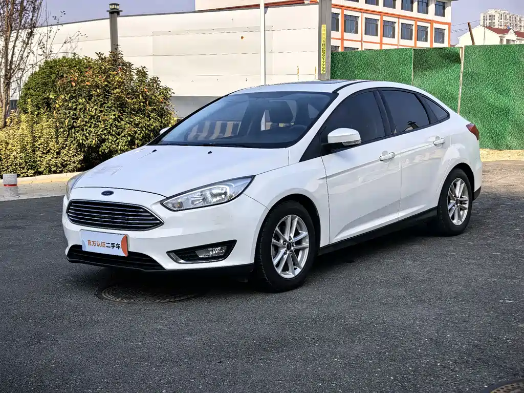 Focus 2015 sedan 1.6L automatic fashion model купить на сайте DeffCars