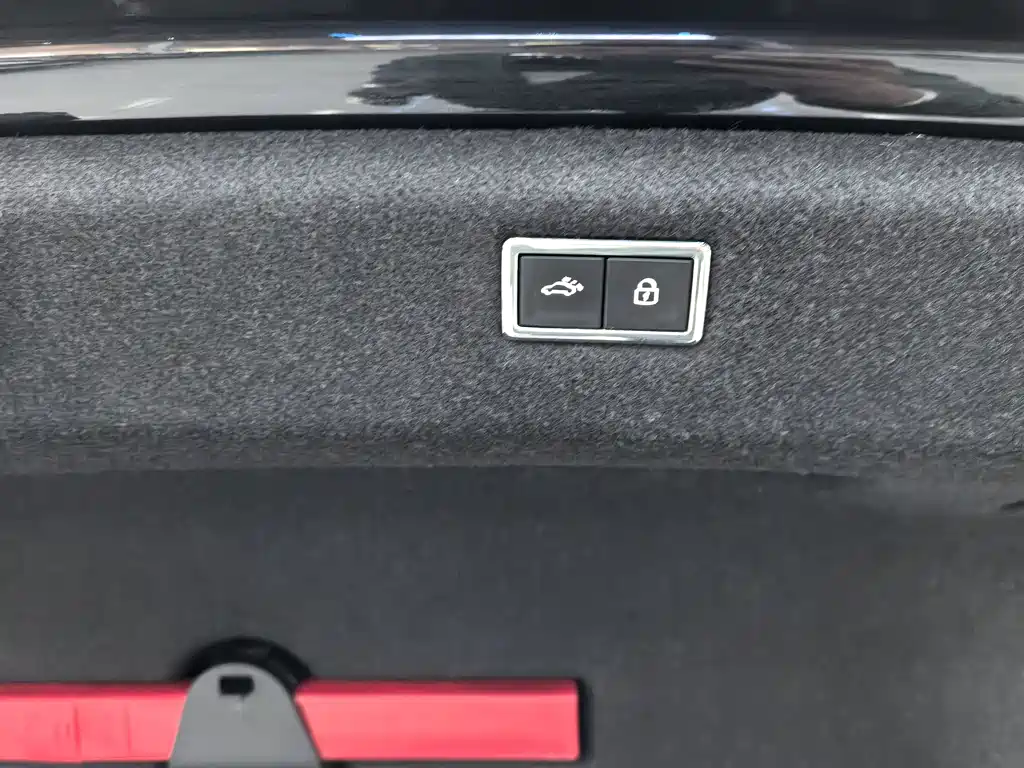 Huiang 2021 380TSI Deluxe Edition купить на сайте DeffCars