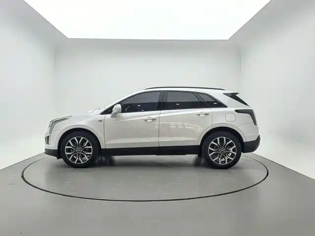 Cadillac XT5 2022 2.0T four-wheel drive luxury model (Hummingbird version) купить на сайте DeffCars