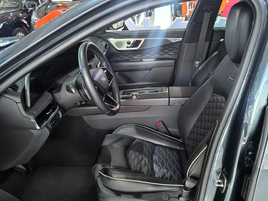 Cadillac CT6 2023 28T Platinum Type купить на сайте DeffCars