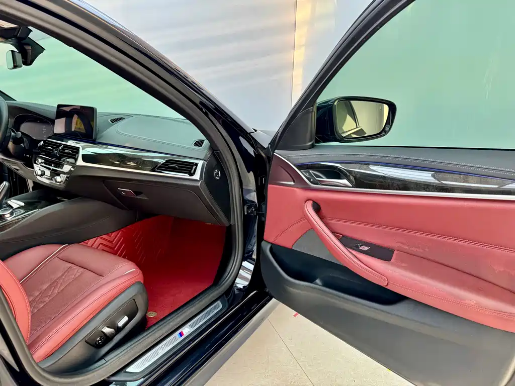 BMW 5 Series 2022 facelift 2 525Li M sports package купить на сайте DeffCars