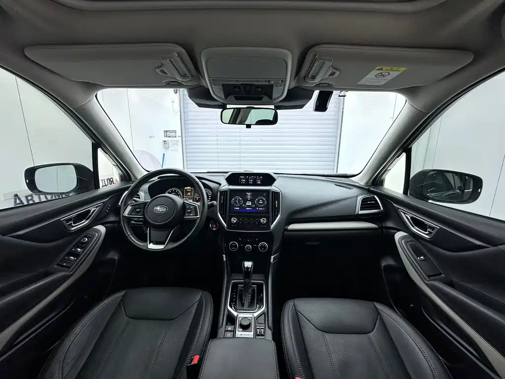 Forester 2022 2.0i AWD Deluxe Edition EyeSight купить на сайте DeffCars