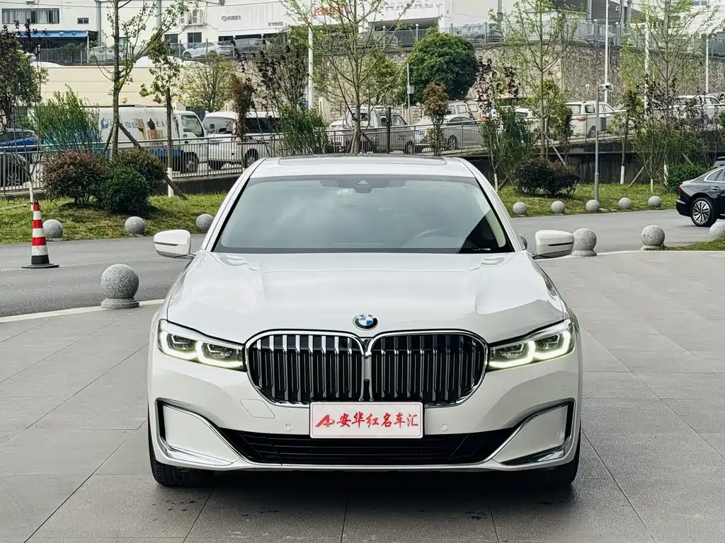 BMW 7 Series 2021 730Li Luxury Package купить на сайте DeffCars