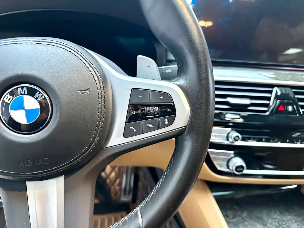 BMW 6 Series GT 2022 630i M Sports Package купить на сайте DeffCars