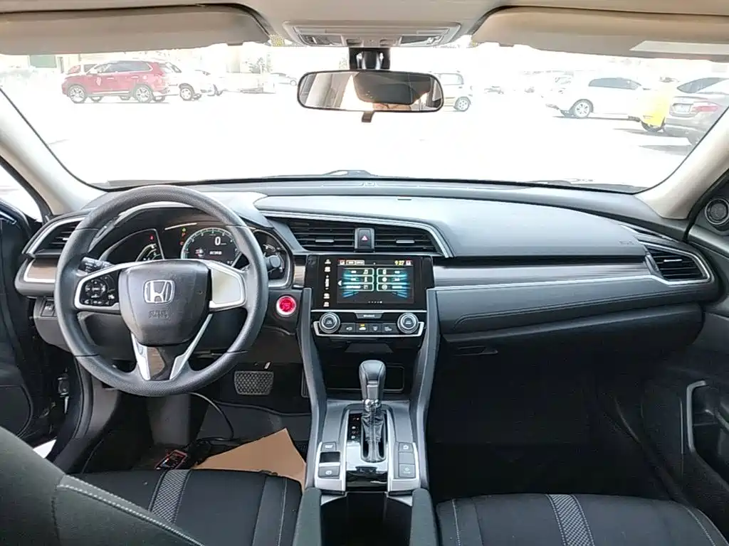 Civic 2019 220TURBO CVT Dynamic Edition National VI купить на сайте DeffCars