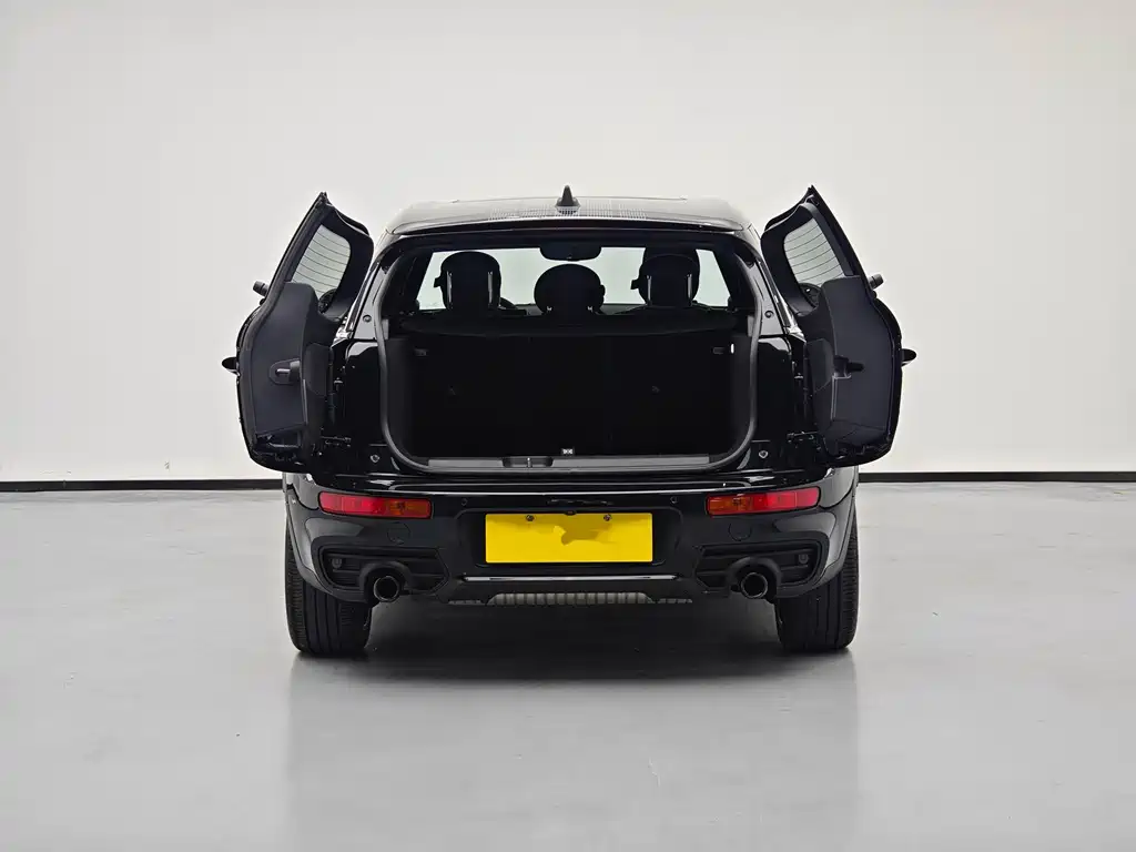 MINI CLUBMAN 2023 2.0T COOPER S Free Special Edition купить на сайте DeffCars